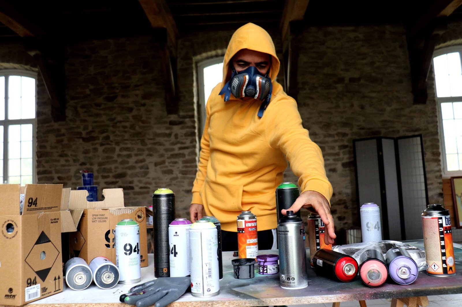 El Mehdi Ichar ouvre son atelier de Plouray pour partager son amour de l’art